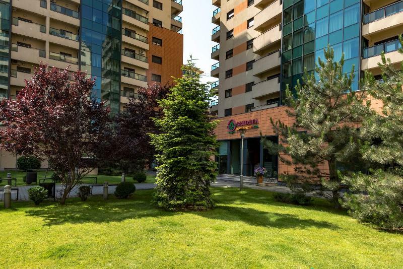 Hotel Orhideea & Bucharest
