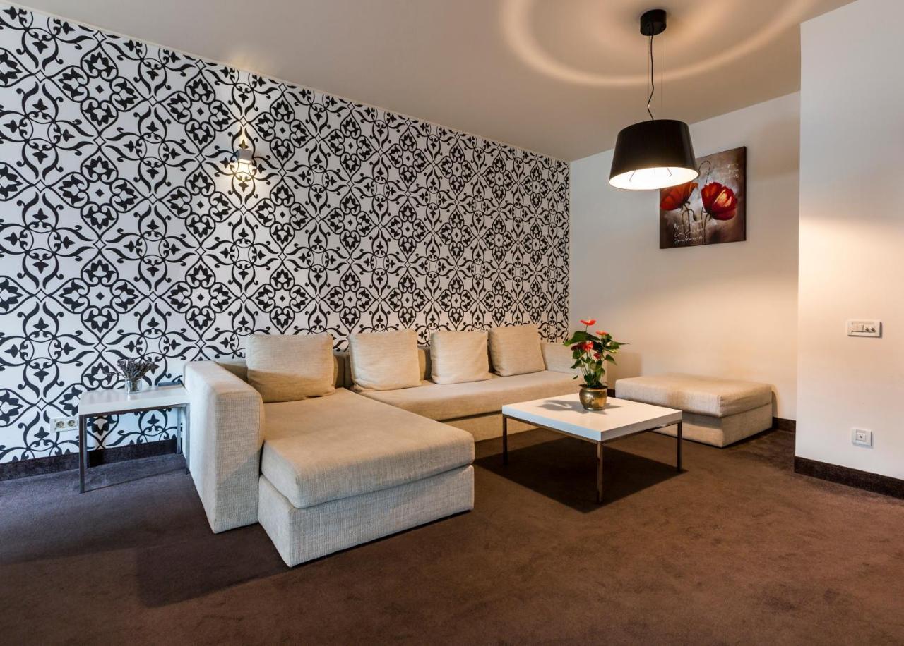 Orhideea & Hotel 4*