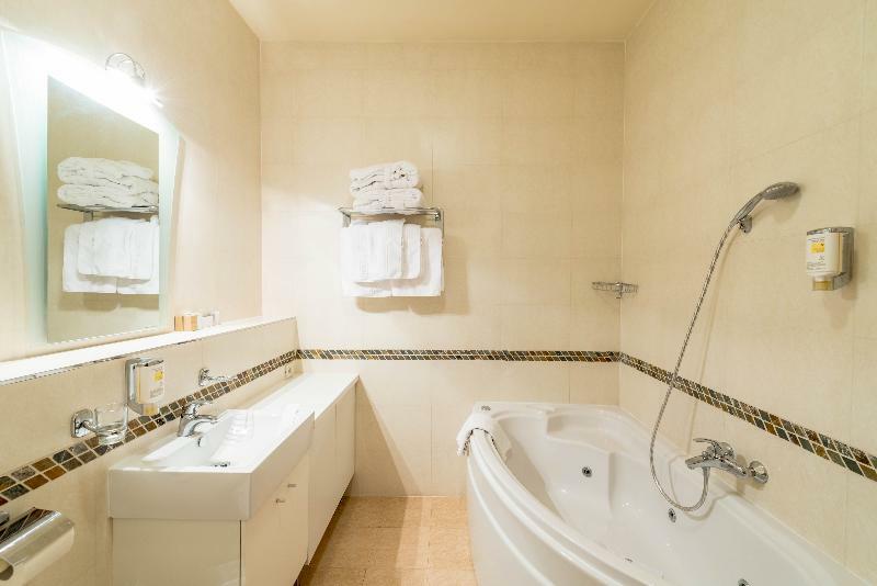 Hotel Orhideea & Bucarest